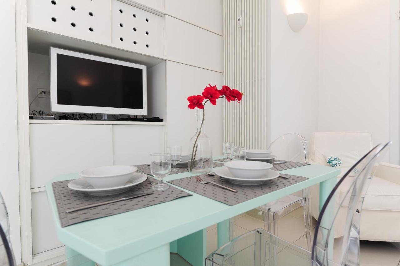 La Suite Des Anges Res. Negresco Five Stars Holiday House ニース エクステリア 写真